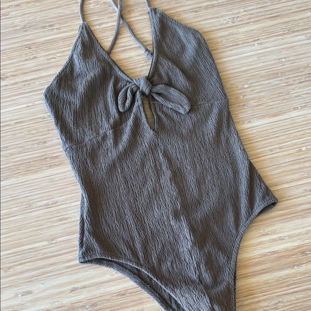 Women’s Textured Bow Bodysuit